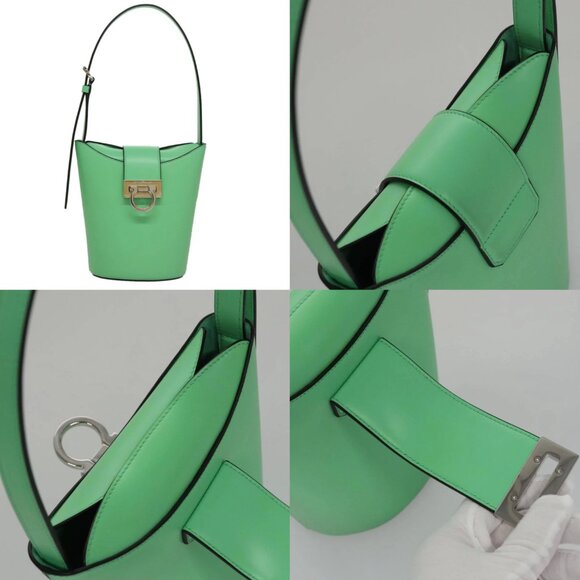 Salvatore Ferragamo Gancini Shoulder Bag Leather Green Silver Auth 107228AV - Picture 15 of 15